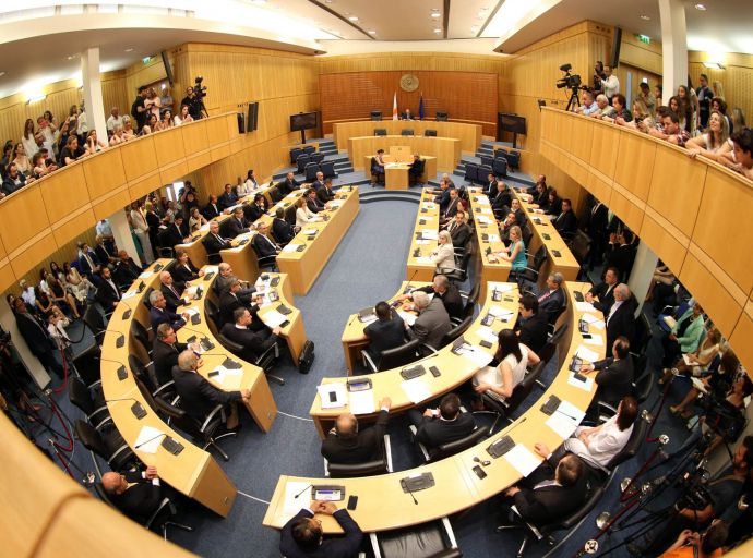 Η Βουλή ψήφισε το νόμο για τις κοινωνικές επιχειρήσεις