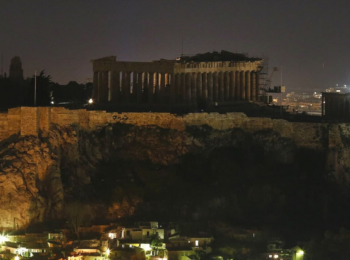 Σχέδιο SOS για την ενέργεια: Πρόγραμμα συσκότισης σε μνημεία και δημόσιους χώρους