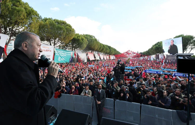 Ερντογάν: Όχι απλώς μπορούμε, αλλά θα έρθουμε μια νύχτα