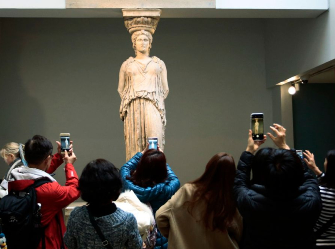 Τι σημαίνει η σκανδαλώδης κλοπή στο Βρετανικό Μουσείο για την επιστροφή των Γλυπτών του Παρθενώνα
