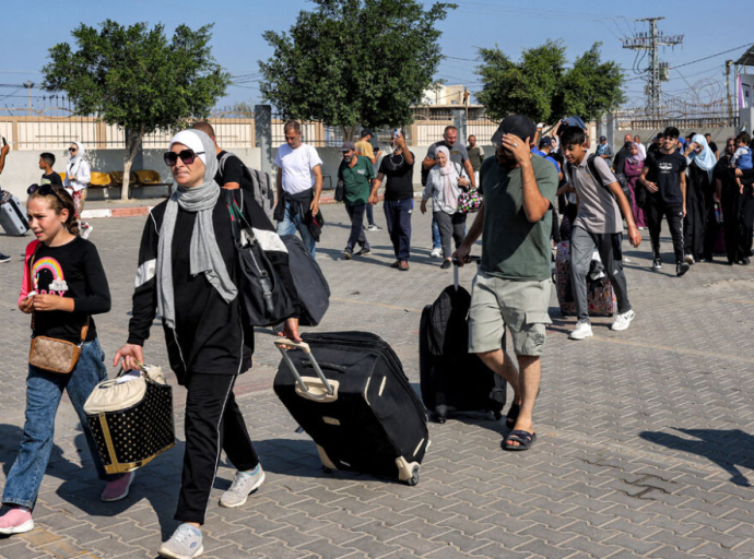 ΑΝΟΙΓΜΑ ΠΕΡΑΣΜΑΤΟΣ ΡΑΦΑ ΓΙΑ ΞΕΝΟΥΣ ΥΠΗΚΟΟΥΣ