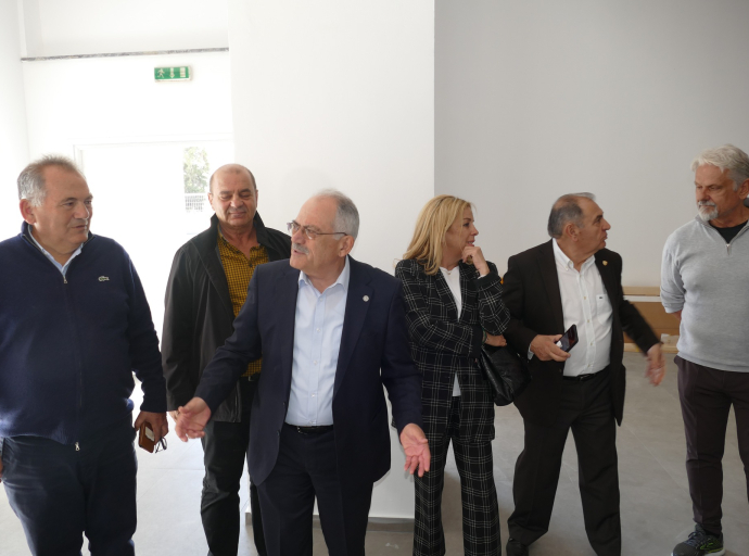 Την πρόοδο των εργασιών στο Μουσείο του Λεμεσιανού Καρναβαλιού παρουσίασε σήμερα ο Δήμαρχος Λεμεσού στα ΜΜΕ