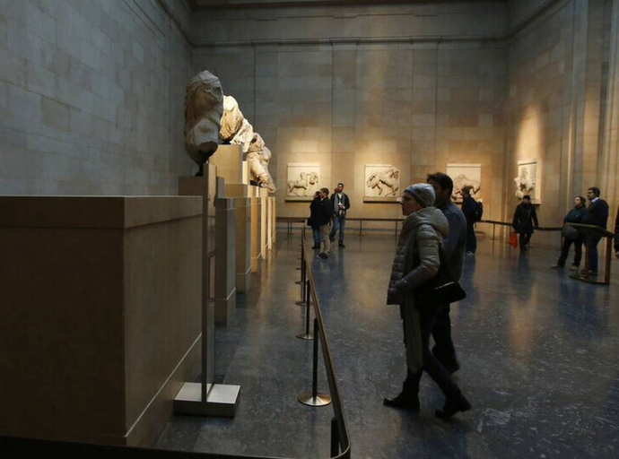 Γλυπτά του Παρθενώνα: Μπήκε νερό από την οροφή του Βρετανικού Μουσείου