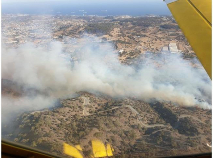 Υπό πλήρη έλεγχο η δασική πυρκαγιά στην περιοχή Αρμενοχώρι – Παρεκκλησιά – Κρατικό Δάσος Λεμεσού