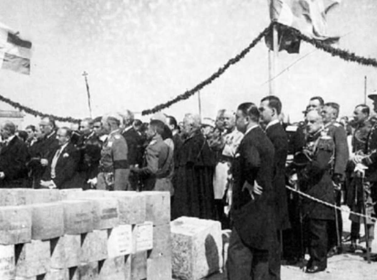 Το κατά Βενιζέλου «Ανάθεμα»
