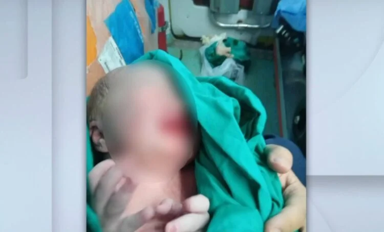 Έγκυος γέννησε την ώρα εκκένωσης του νοσοκομείου Αλεξανδρούπολης