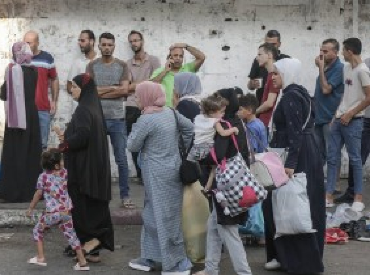 Ο άλλος μαζικός εκτοπισμός: ενώ τα μάτια είναι στραμμένα στη Γάζα, οι έποικοι προχωρούν στους βοσκούς της Δυτικής Όχθης