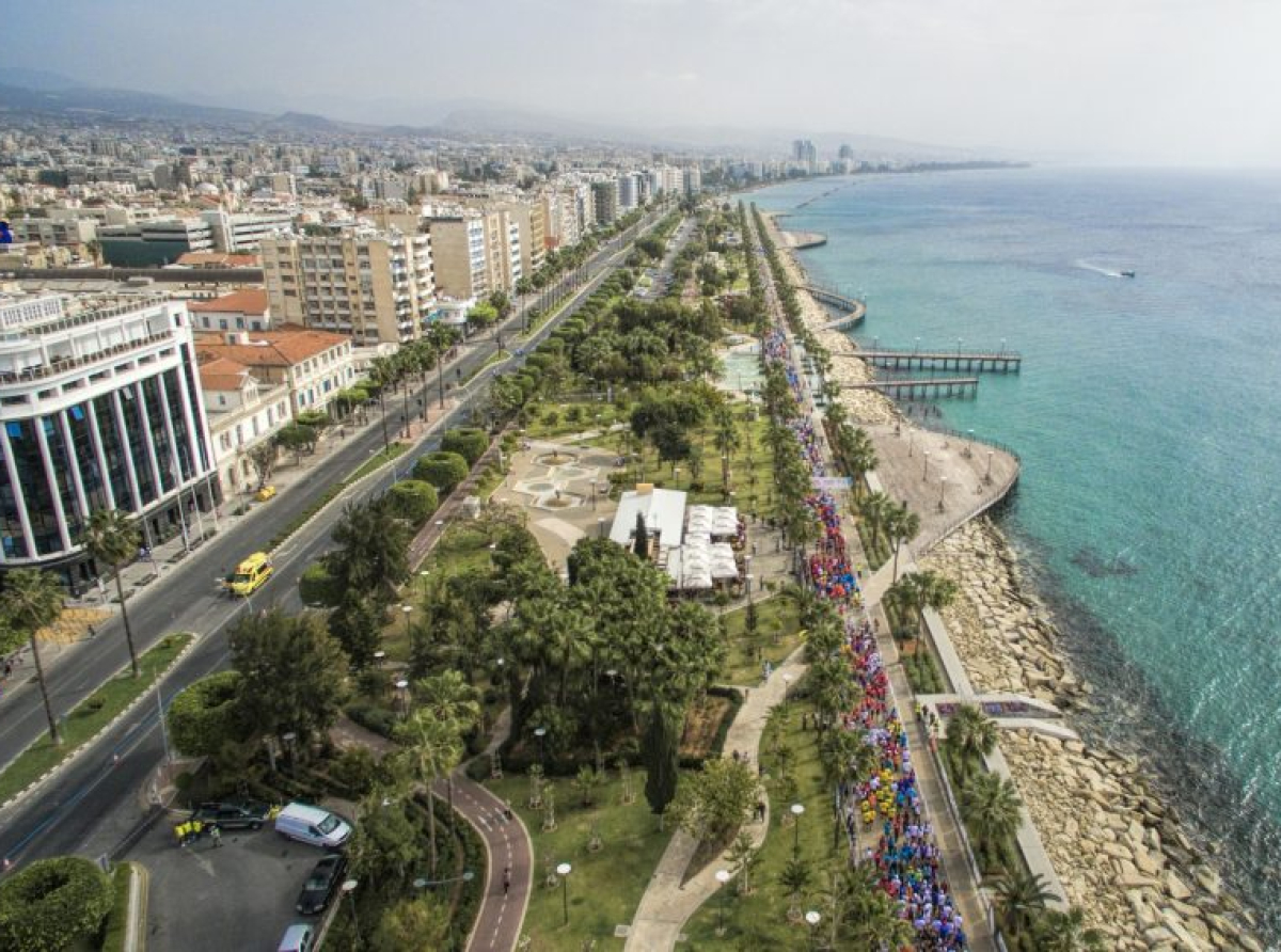 Έθαψαν τα αρχαία ευρήματα με παράνομους ορόφους. Προσπάθεια συγκάλυψης ή κάποιοι δεν γεμίζουν τις καρέκλες τους;