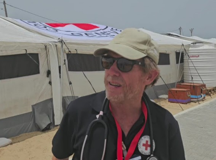 Γάζα: Ομάδες Ερυθρού Σταυρού και Ερυθράς Ημισελήνου εργάζονται για να σώσουν ζωές στο νοσοκομείο του Ερυθρού Σταυρού στη Ράφα