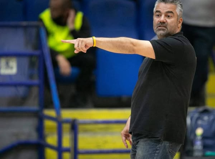 Στέλιος Μασιάς: Ο νέος ηγέτης της Εθνικής Γυναικών στην Πετόσφαιρα