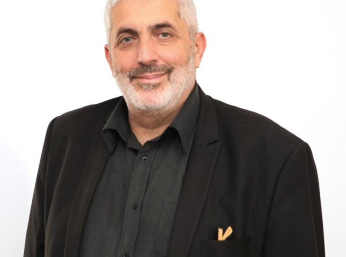 «Ας σταματήσουμε να κυνηγάμε φαντάσματα», λέει ο Κωστής Ευσταθίου