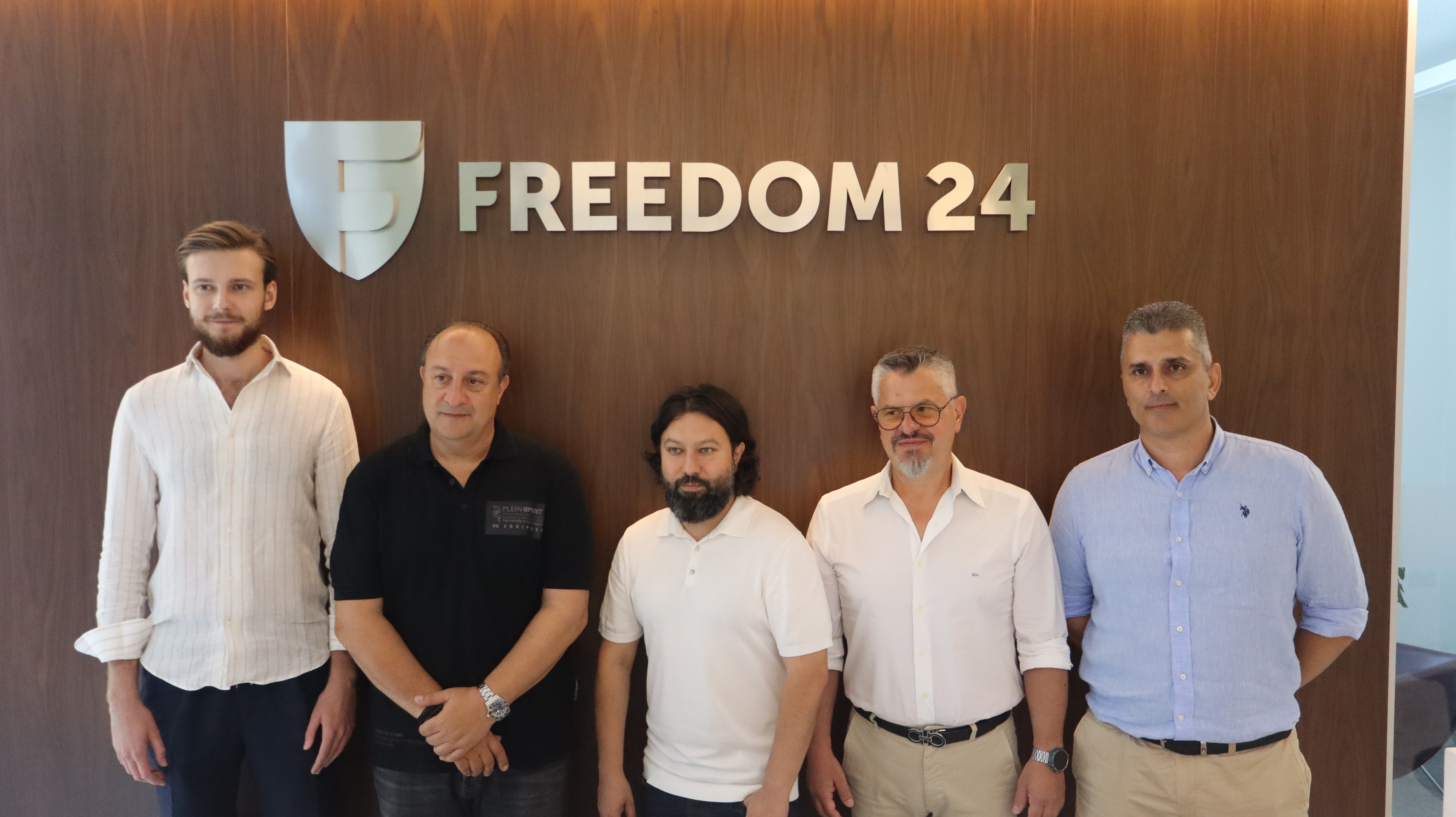 Στρατηγική Συνεργασία Freedom24 – Ελληνικής Ομοσπονδίας Αθλημάτων Ακρίβειας & Κυπριακής Ομοσπονδίας Μπόουλινγκ:  Ένωση Δύο Κόσμων για το Μέλλον του Μπόουλινγκ