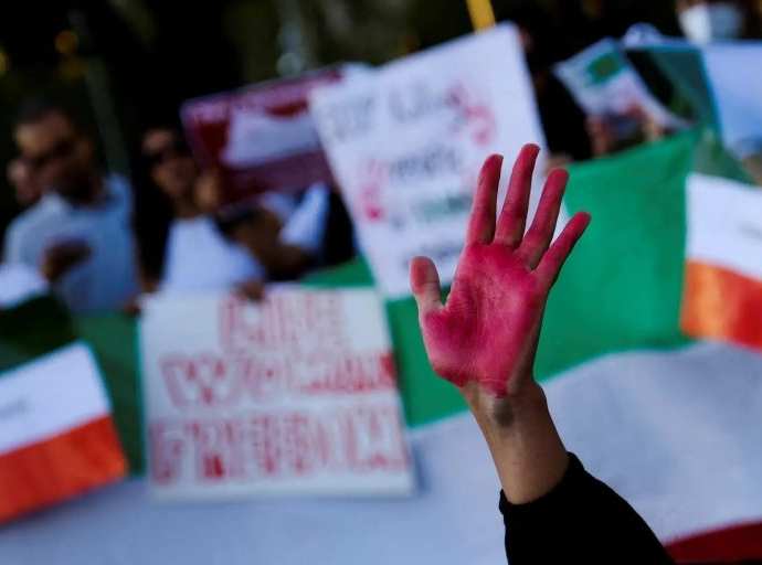 ΗΑΝΑ: Η ΔΟΛΟΦΟΝΊΑ ΕΝΟΣ ΚΟΡΙΤΣΙΟΥ ΑΠΟ ΤΟ ΙΡΑΝΙΚΟ ΚΟΥΡΔΙΣΤΑΝ