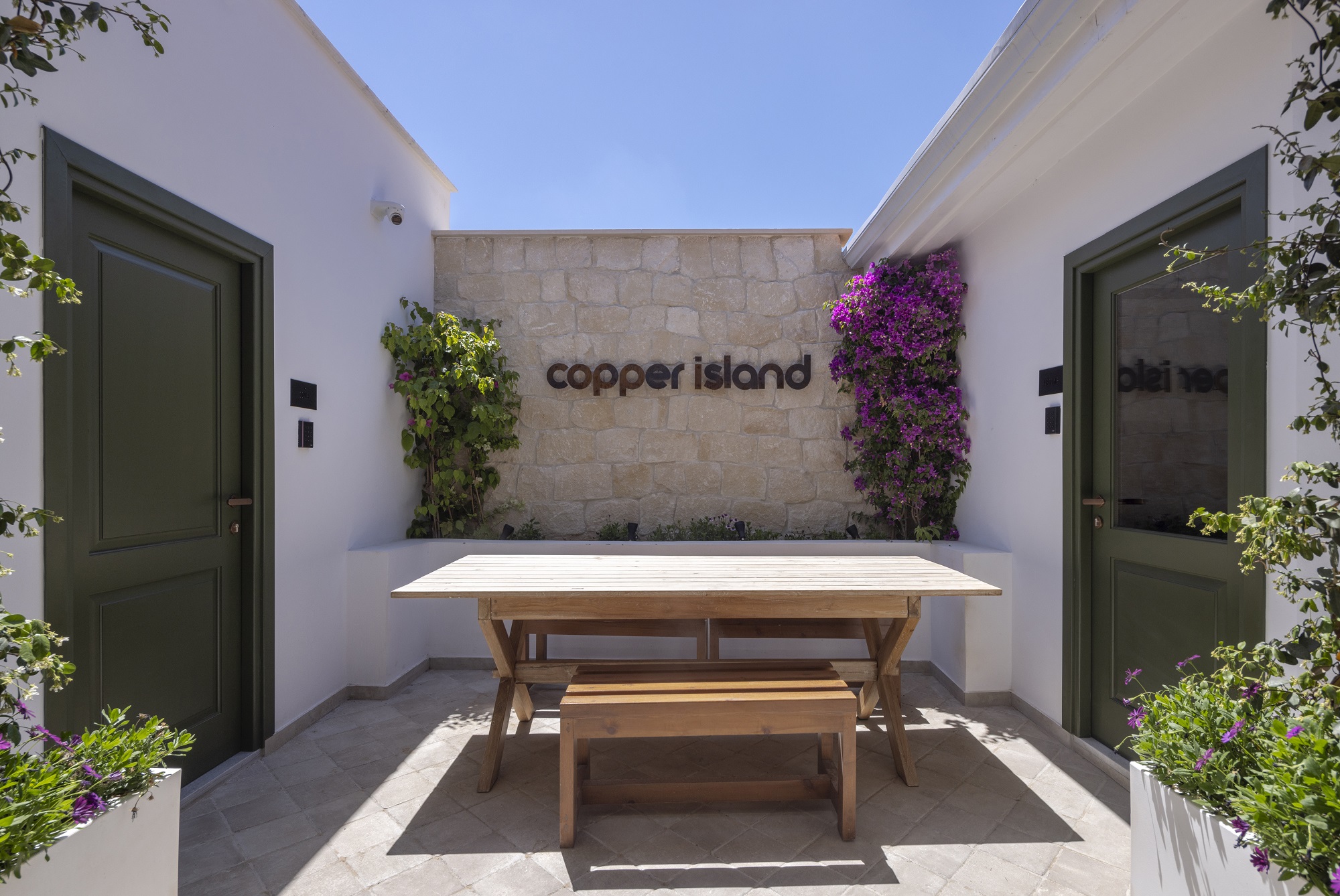COPPER ISLAND STUDIO 2